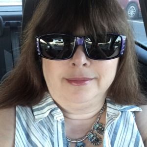 Meet your Posher, Deborah